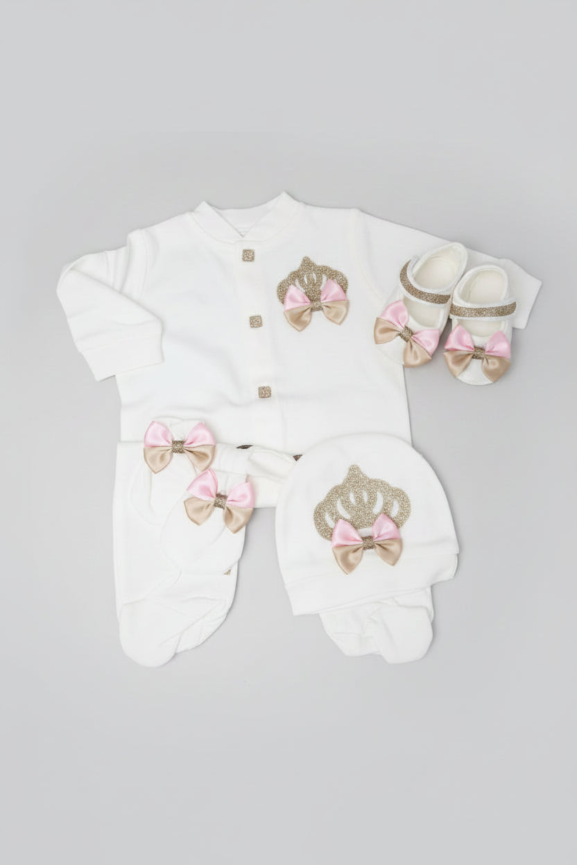Personalisiertes Geburts-Set – Strampler, Mütze, Schühchen & Fäustlinge
